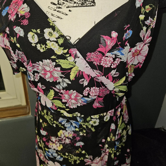 Eyeshadow Womans Spaghetti Strap Floral Dress Size S - Picture 2 of 14